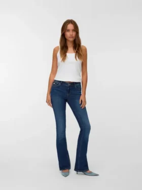 Vmcamille-jeans med lav midje og utvidet passform