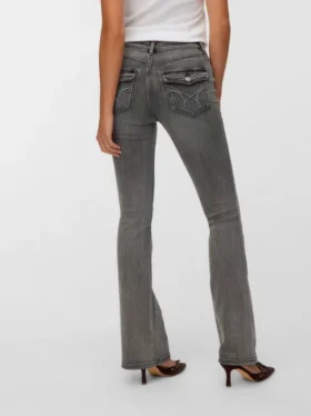 Vmcamille-jeans med lav midje og utvidet passform