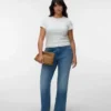 Vmcastra jeans med lav midje og utvidet passform
