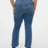 Vmcflash-jeans med middels høy midje og utvidet passform