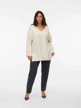 Vmctessa jeans med høy midje og «mom fit»