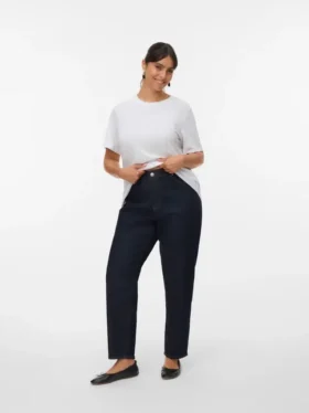Vmctessa jeans med høy midje og «mom fit»