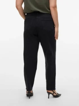 Vmctessa jeans med høy midje og «mom fit»