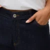 Vmctessa jeans med høy midje og «mom fit»