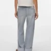 Vmdarcy-jeans med middels høy midje og vid passform