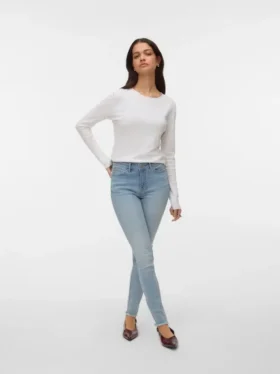 Vmflash-jeans med middels høy midje og smal passform