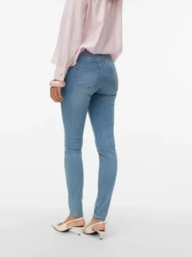 Vmflash-jeans med middels høy midje og smal passform