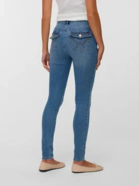 Vmflash-jeans med middels høy midje og smal passform