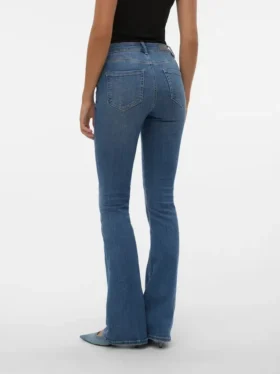 Vmflash-jeans med middels høy midje og utvidet passform