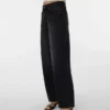Vmhallie Low Rise Wide Fit – Korte Jeans