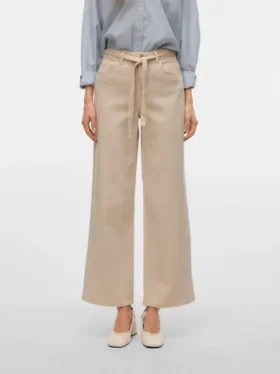 Vmkarlie-jeans med middels høy midje og vid passform