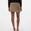Vmlula kort shorts med høy midje