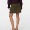 Vmlula kort shorts med høy midje