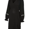 Vmmalva mammaklær