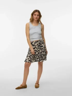 Vmmenny kort shorts med høy midje