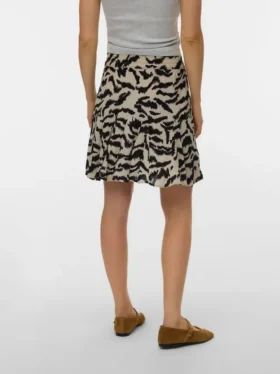 Vmmenny kort shorts med høy midje
