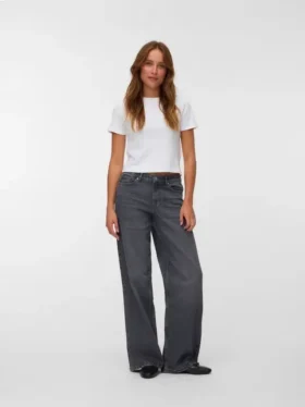 Vmmira-jeans med middels høy midje og vid passform