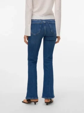 Vmphoebe-jeans med middels høy midje og utvidet passform