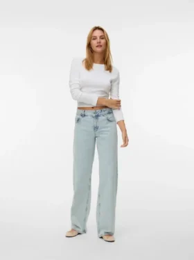 Vmrancy-jeans med middels høy midje og vid passform