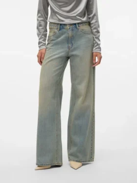 Vmremy jeans med middels høy midje og vid passform