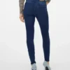 VMSophia høytaljede jeans med smal passform