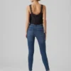 VMSophia høytaljede smale jeans