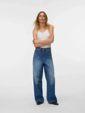 Vmtaylor jeans med middels høy midje og vid passform