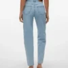 Vmtessa jeans med høy midje og «mom fit»